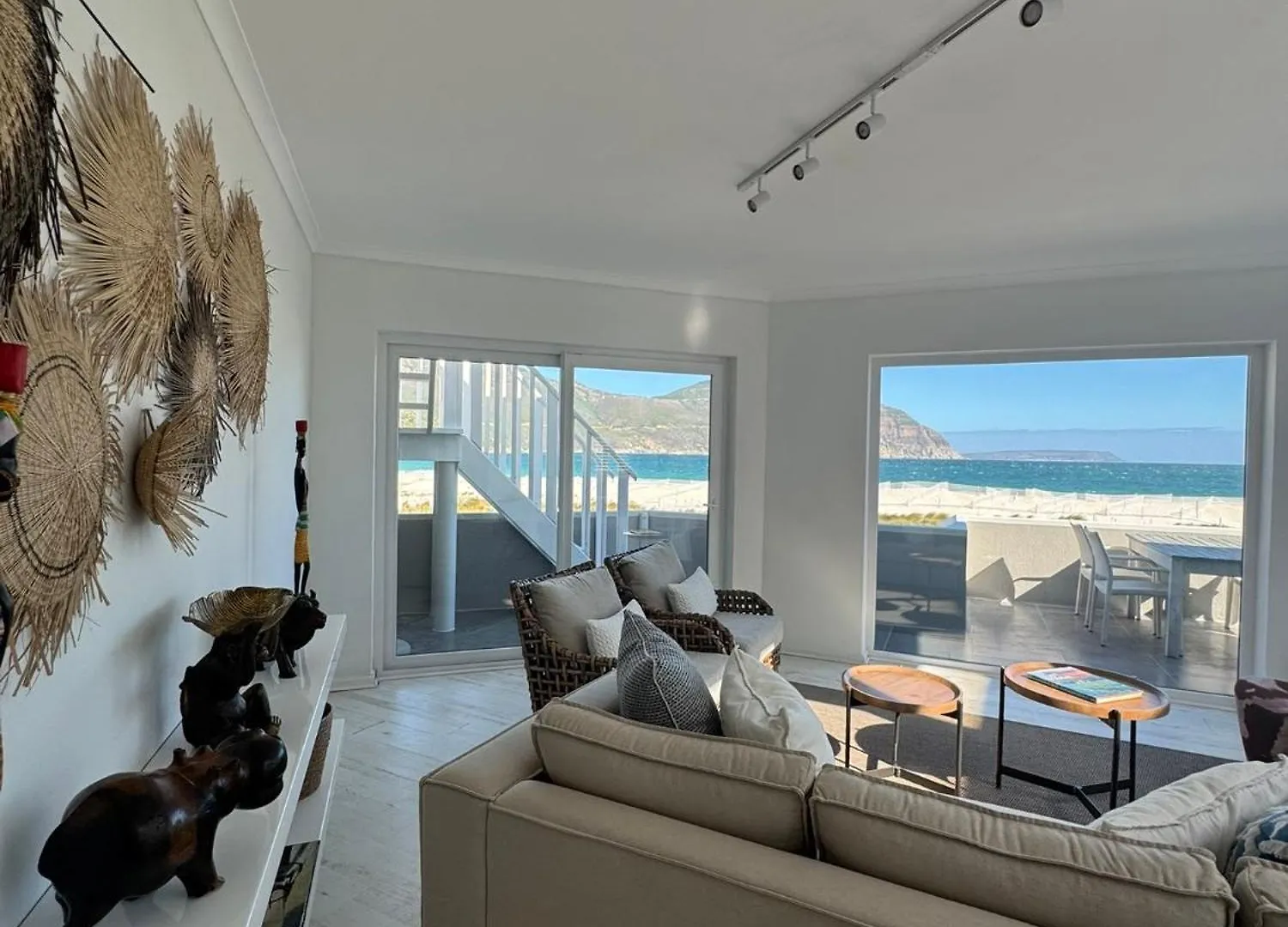 Pingu Beachhouse With Jacuzzi Hout Bay Cape Town 0*,
