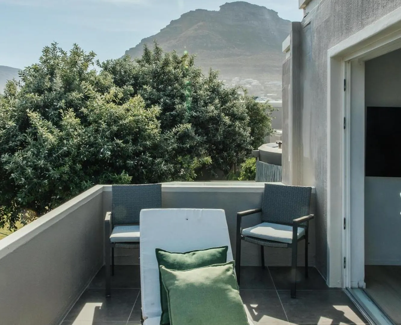 Pingu Beachhouse With Jacuzzi Hout Bay Ciudad del Cabo